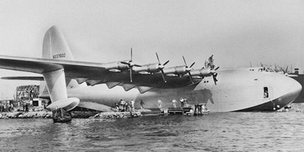 H-4-Hercules самый большой самолет